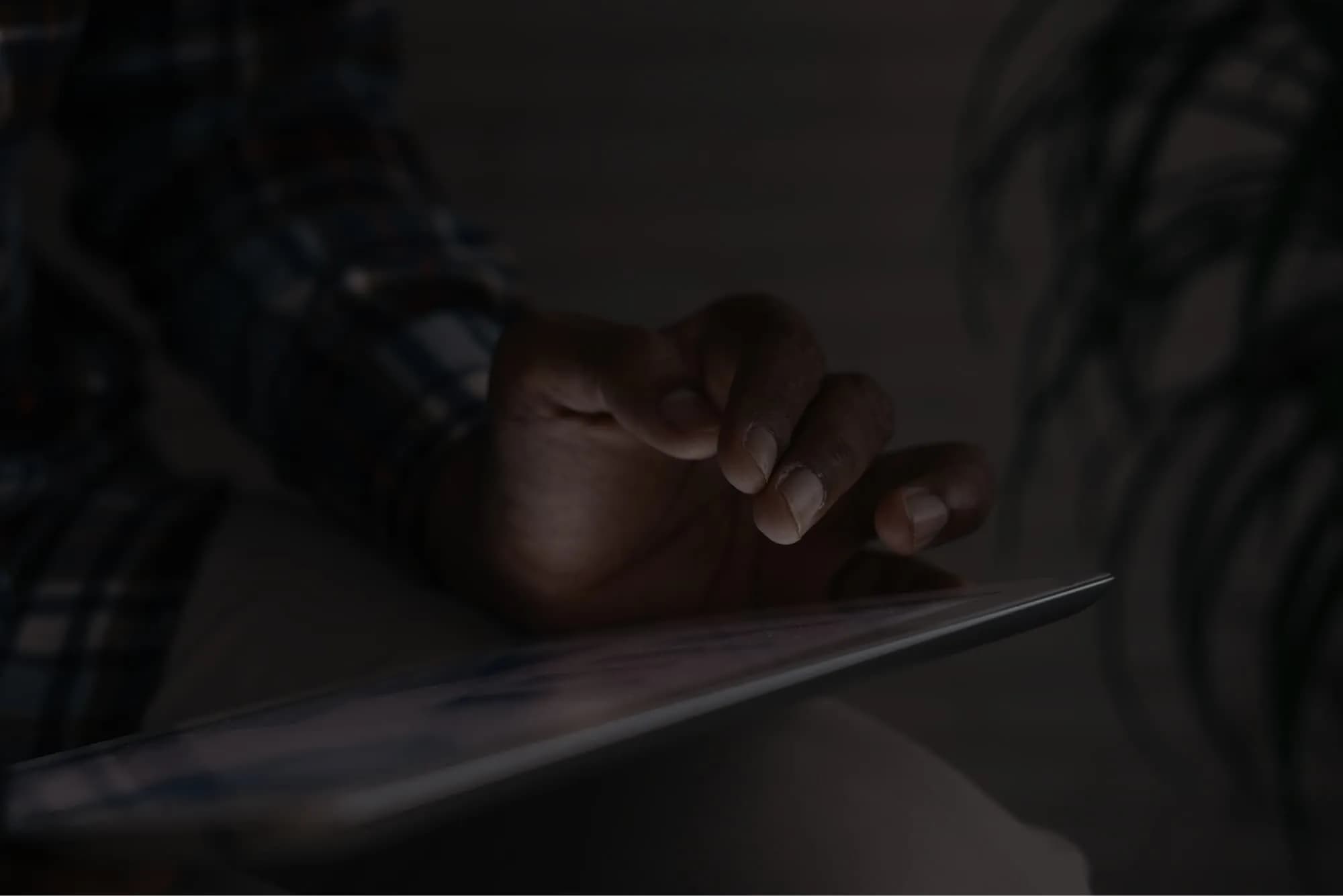 Seamless Web and Mobile App Integration with CrewView